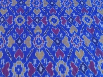 Blue Abstract Handloom Cotton Silk Ikat Fabric