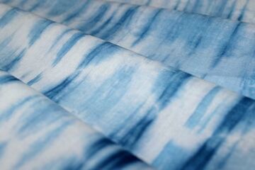 Blue White Abstract Tie And Dye Printed Pure Cotton Fabric