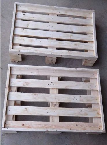 Four Way Pine Wood Pallet