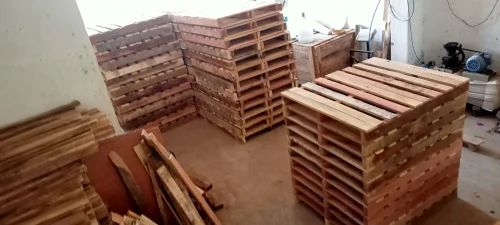 Warehouse Wooden Pallet