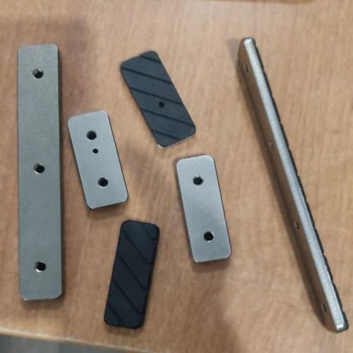 Polished Metal & Plastic SPM Machine Spare Parts, Color : Grey