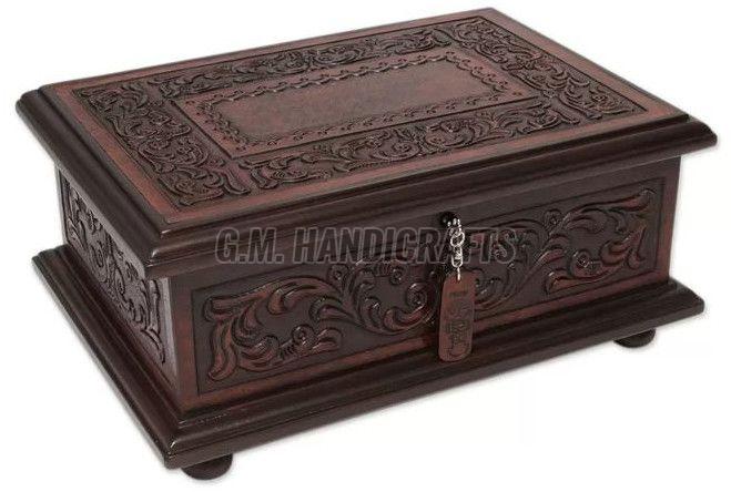 Hardwood Wooden Trunk