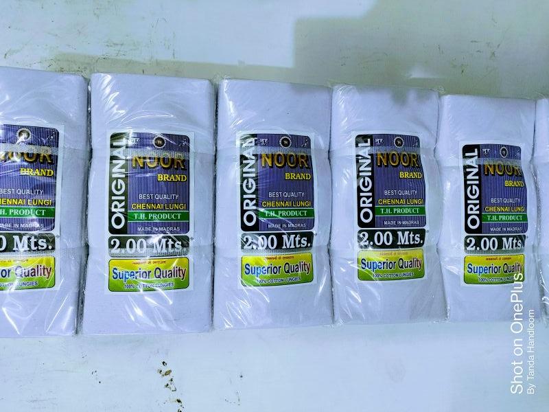 Mens Cotton White Plain Lungi