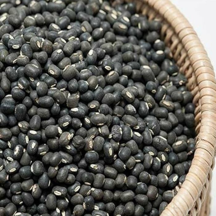 Whole Black Urad Dal