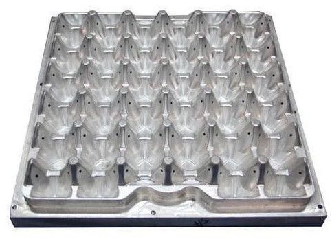 Polished Stainless Steel Egg Tray Mould, Color : Metallic