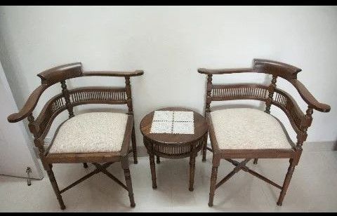 Slat Back Cushion Chair Table Trio