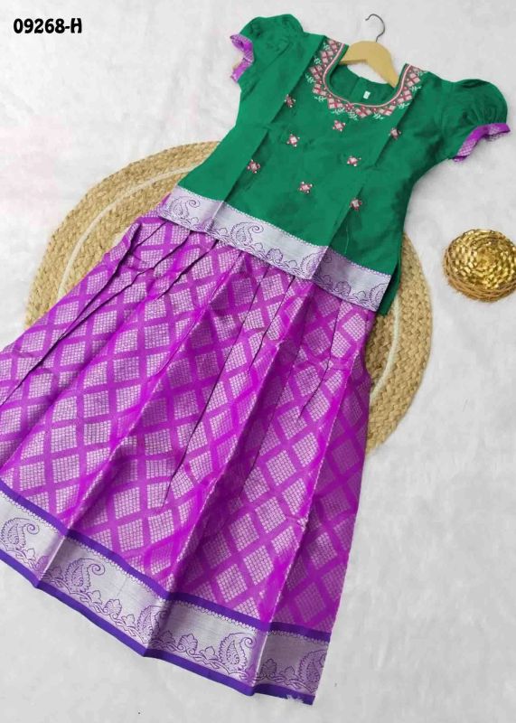 Green Color Readymade Banarasi Pavadai Sattai