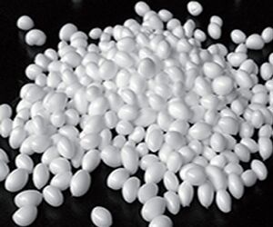 Polybutylene Terephthalate Granules
