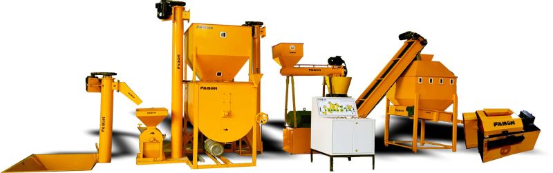 1000 Kg/HR Automatic Poultry Feed Crumble Plant