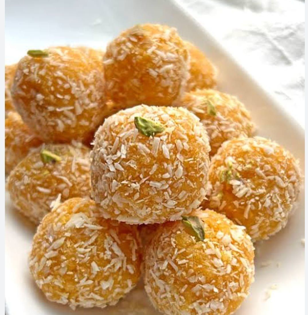 1 Kg Classic Mango Laddu