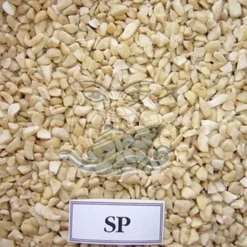 Broken SP Grade Cashew Nuts