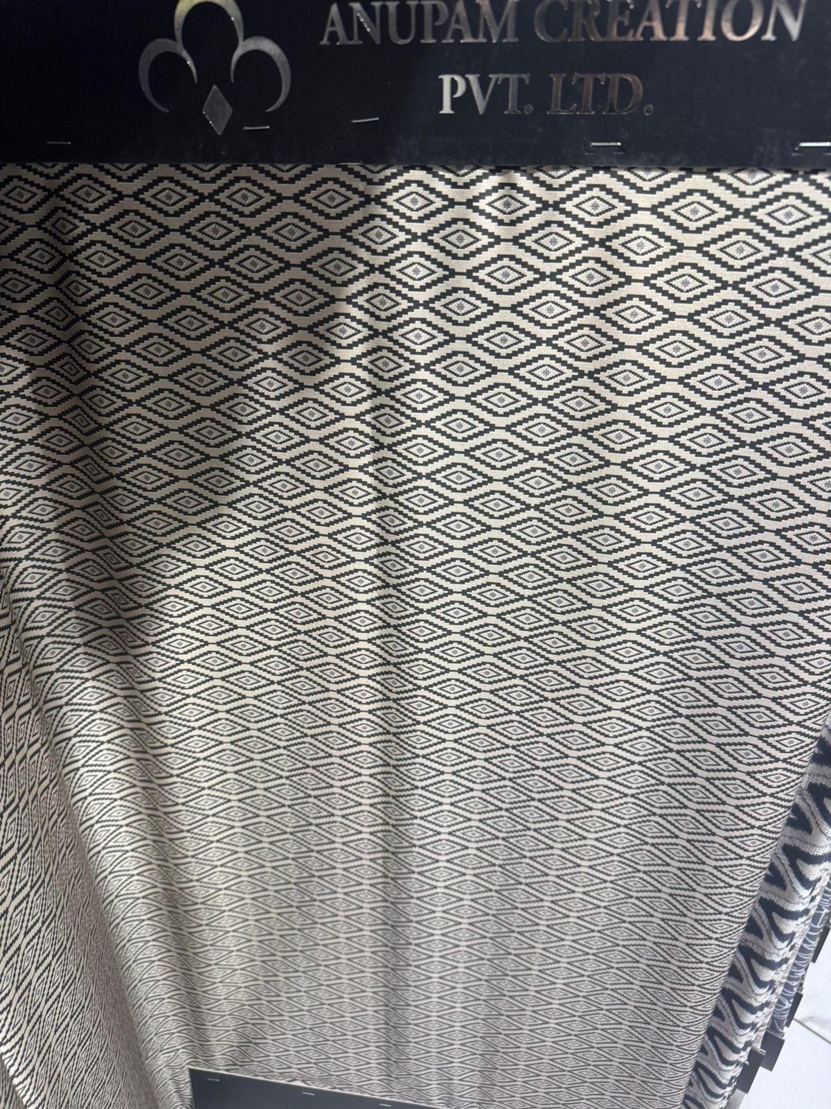 Soft Cotton Chevron Pattern Printed Fabric