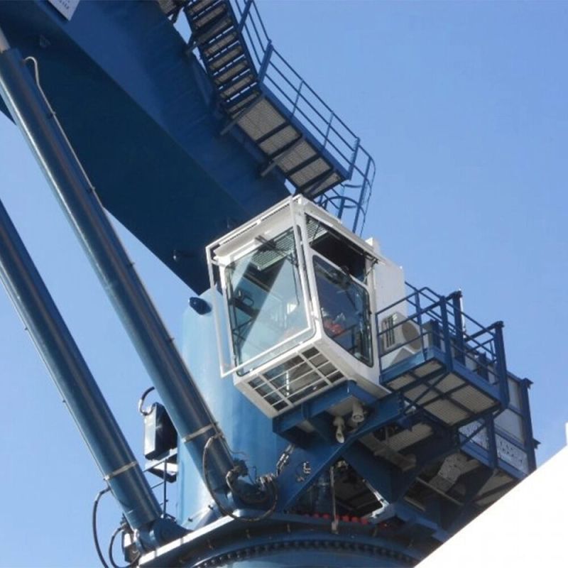 MOBILE HARBOR CRANES + OFFSHORE