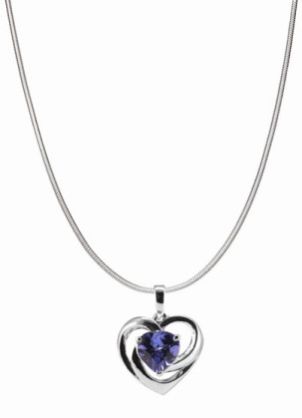 Moderate Violet Heart Shaped 1.60 Carats Women Tanzanite Pendant