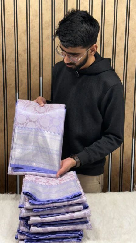 SILK FLORAL EMBOSSED BANARASI SAREE