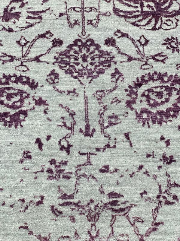 Traditional Hand Knotted Area Rug - Wool & Viscose