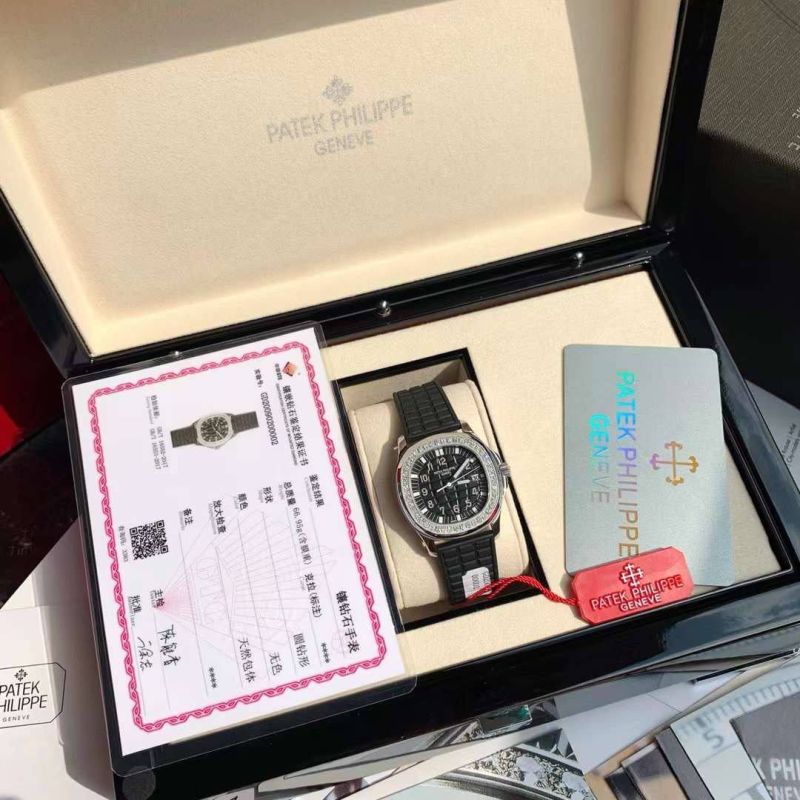 Patek Philippe Aquanaut Black Swiss Automatic Watch