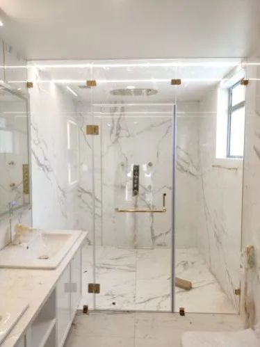 10mm Bathroom Shower Clear Glass Door