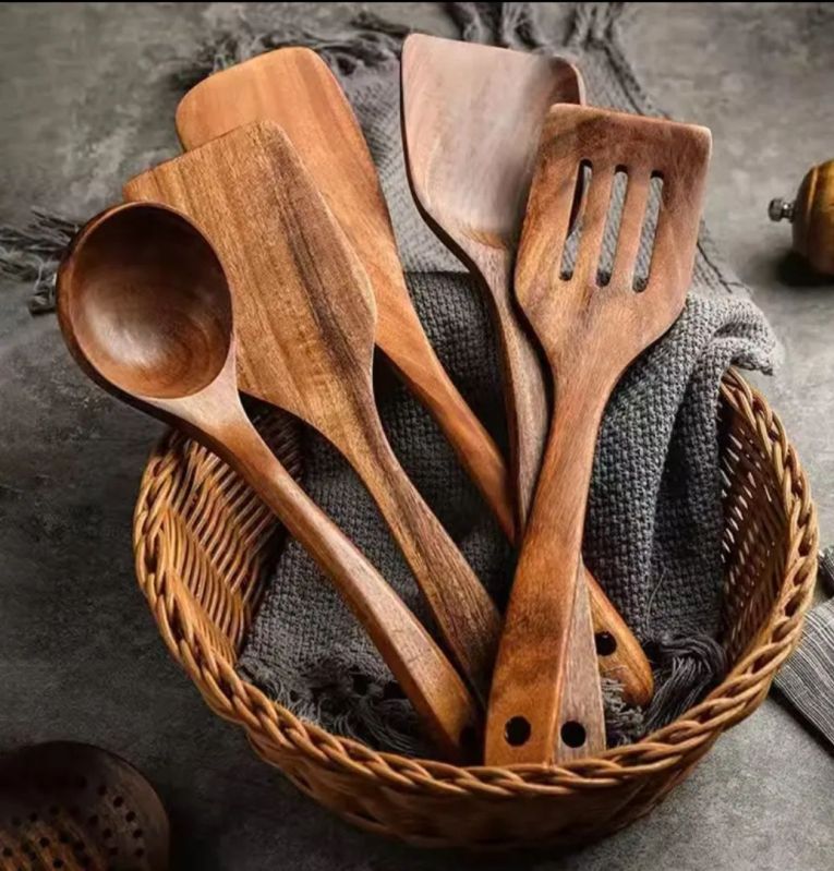 5 Piece Wooden Spoon Set