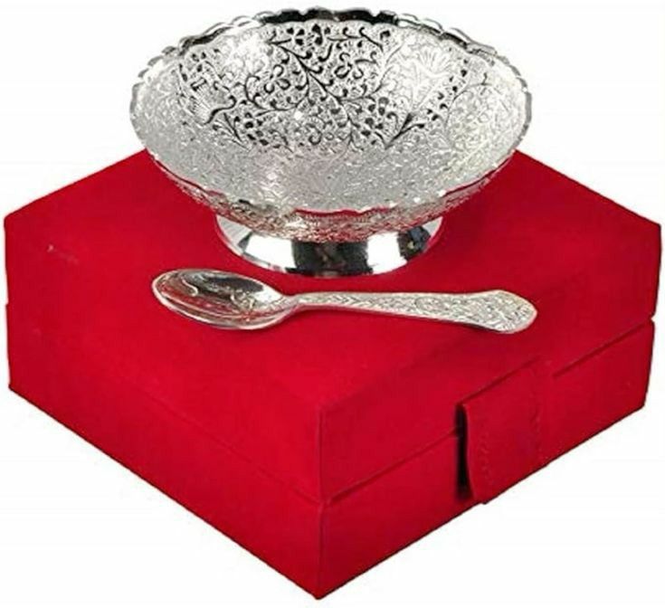 Metal Round Brass Bowl Gift Set