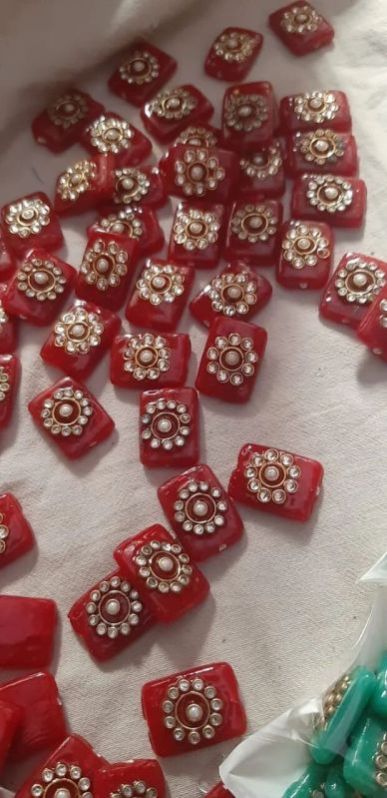 Big Round Ginni Kundan Rakhi Pendant