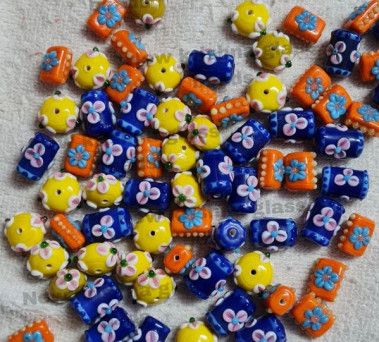 Flower Design Glass Beads Big Size