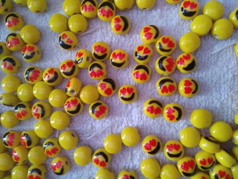 Heart Shape Smile Glass Beads
