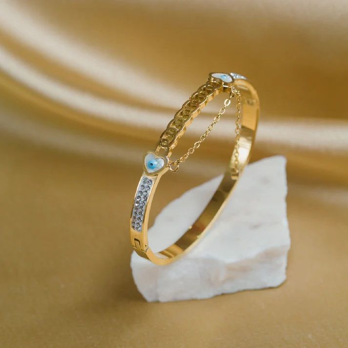 Artklim Gold Plated Heart Design Women Bangle Bracelet