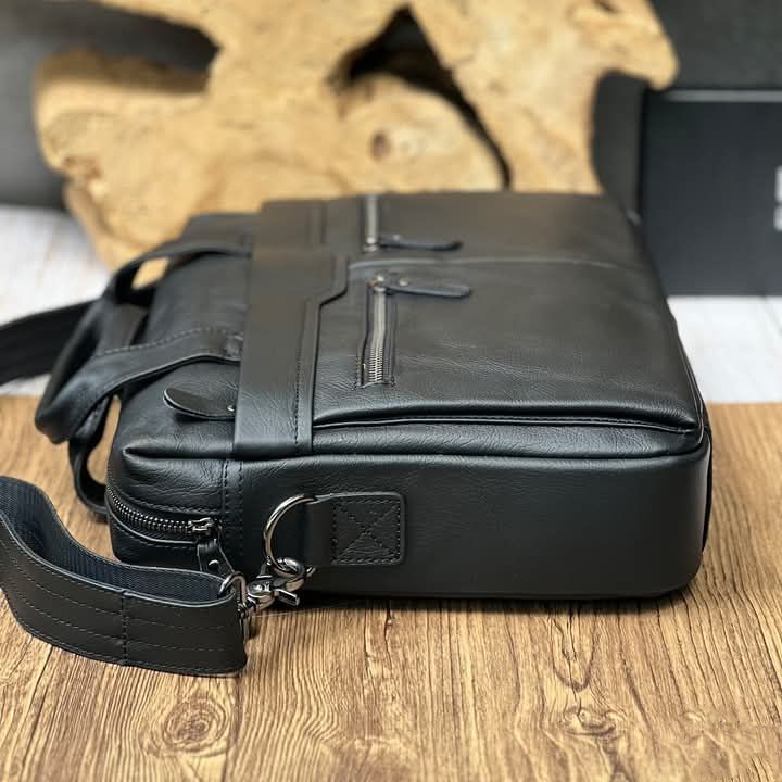 LAPTOP BAG 06