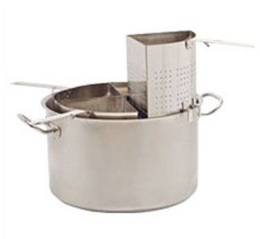 Casserole + 4 Pasta Separator