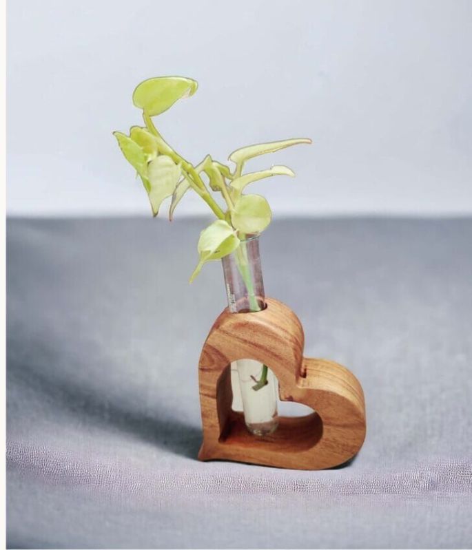 Love Struck Heart Planter