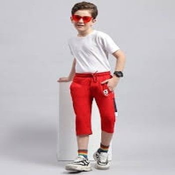 Plain Cotton Boys Capris, Color : Red Casual Wear