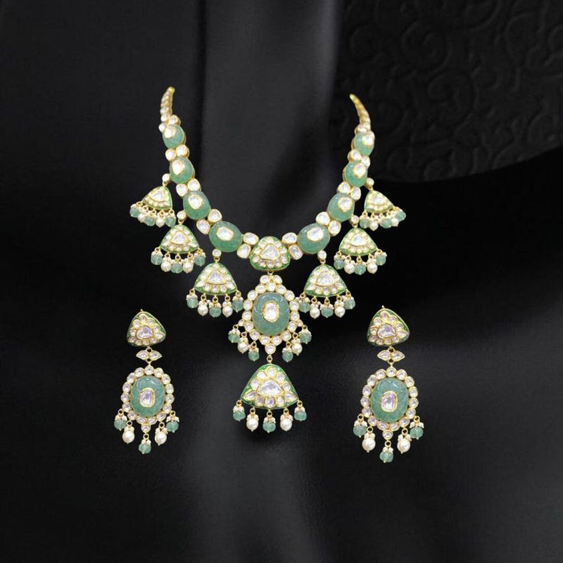 Royal Grandeur Necklace Set