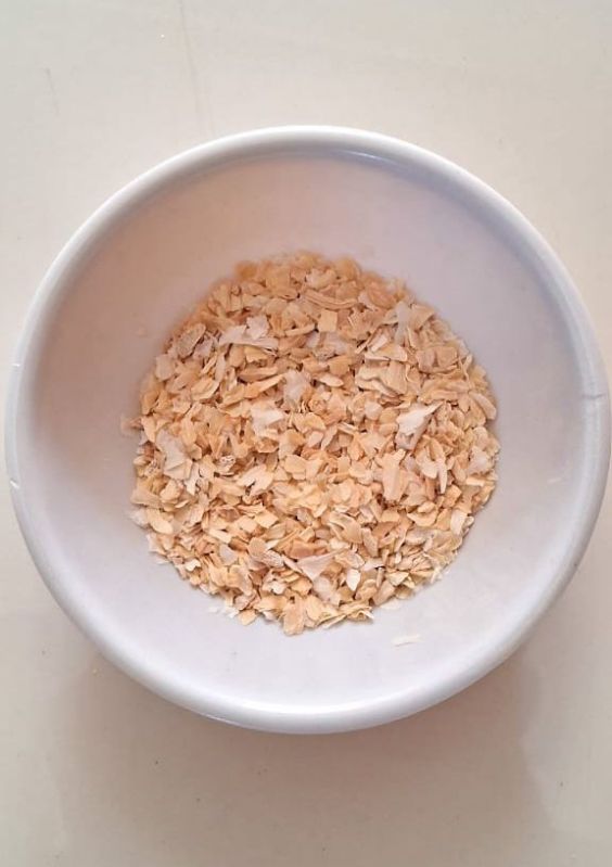 dehydrated white onion minced