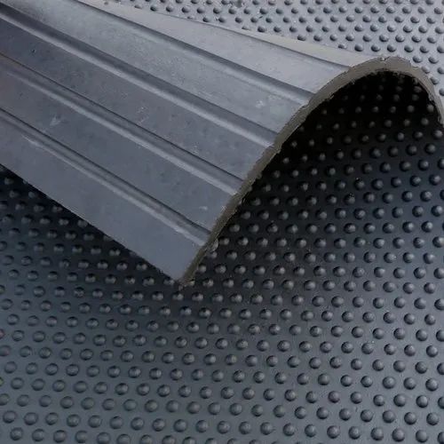 Black Rectangular Rubber Stable Mat 4x6 Feet