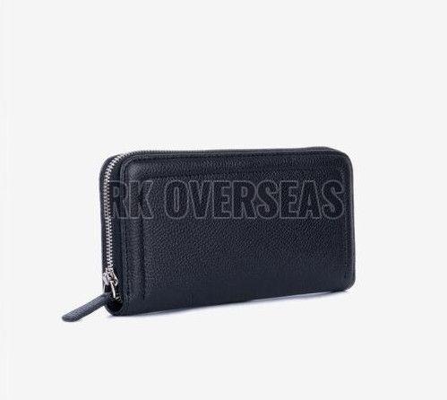 Ladies Plain Black Rectangular Leather Wallet