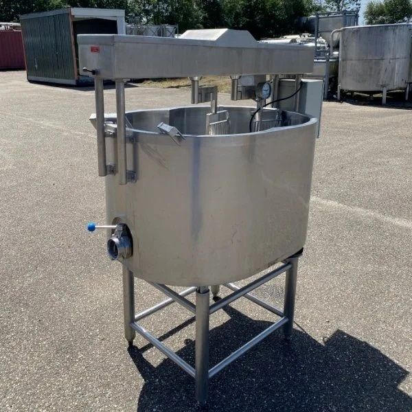 Cheese VAT Tank