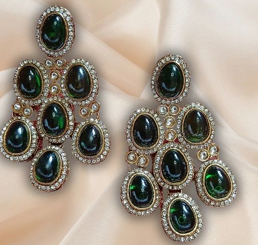 Women Green Coloured Kundan Statement Earrings
