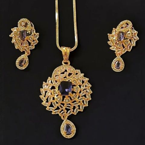 Women MG Purple Sparkle Pendant Set