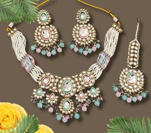 Women Pastel Elegance Kundan Necklace Set