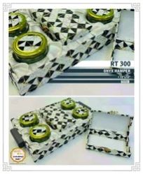 4 Jar Dry Fruit Gift Box