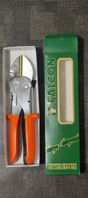 Falcon Pruning Secateurs