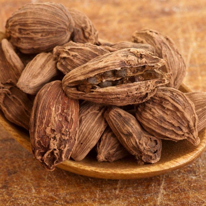 Black Cardamom (Badi Elaichi)