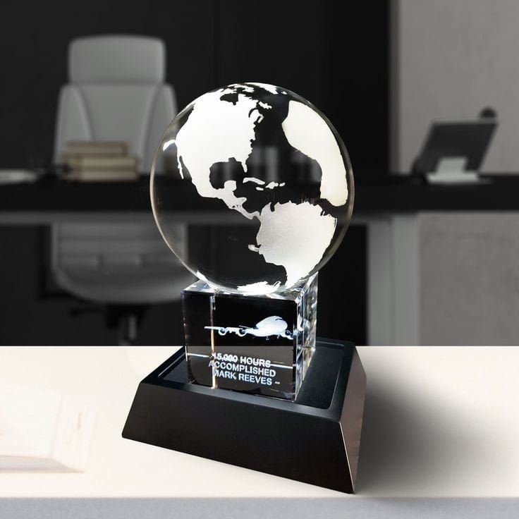 Crystal 3d Globe Trophy
