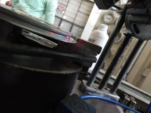 Fixture With Laser Sensor To Identfiy O Ring Of Cord Defined Diameter