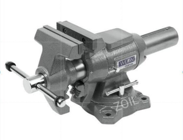 Wilton Jaw Opening Serrated Combination Vise