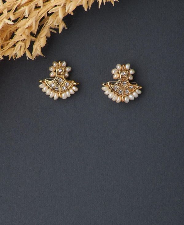 Women Traditional Real Pearl Stone Studded Earring