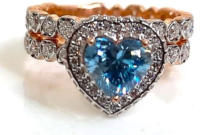 Lab Grown Solitaire Engagement Ring