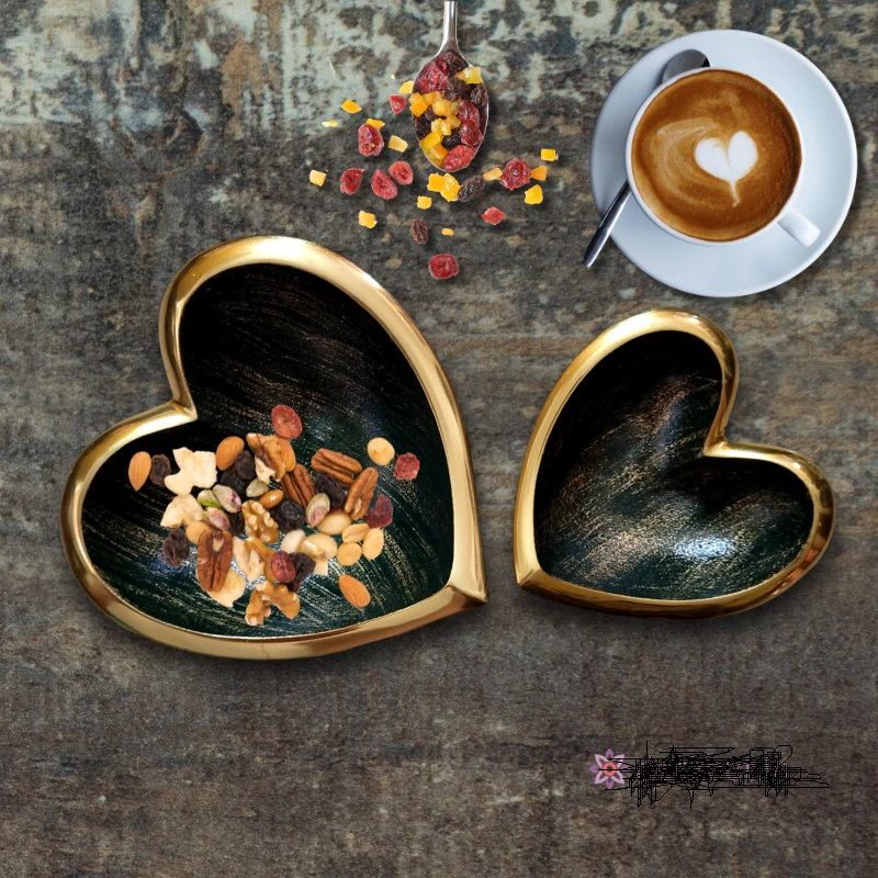 Heart Shaped Bowls Set