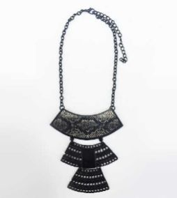 Women Black Metal Necklace